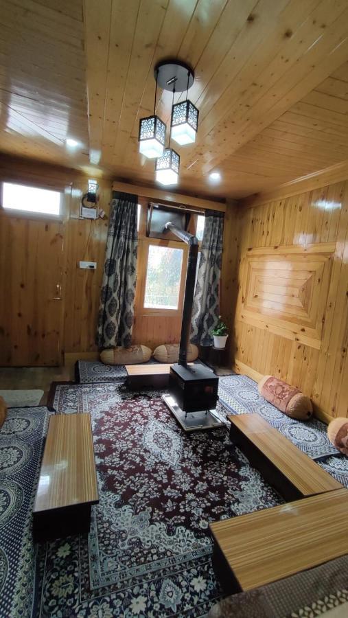 Trinity Homestay Kasol Dış mekan fotoğraf