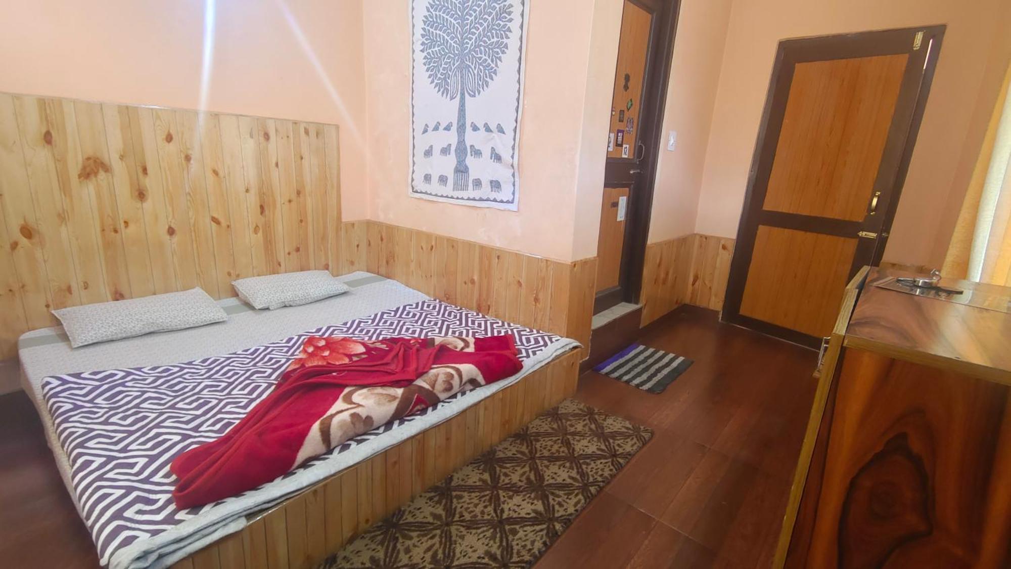 Trinity Homestay Kasol Dış mekan fotoğraf